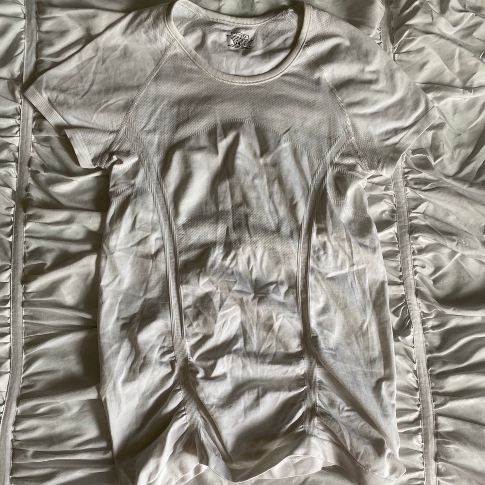 White Athleta Workout tee